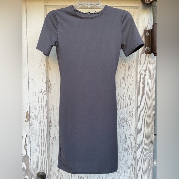 BooHoo Bodycon T-Shirt Dress Women's Size 6 Grey Basic Rib Crew Neck Dress New - Picture 4 of 14
